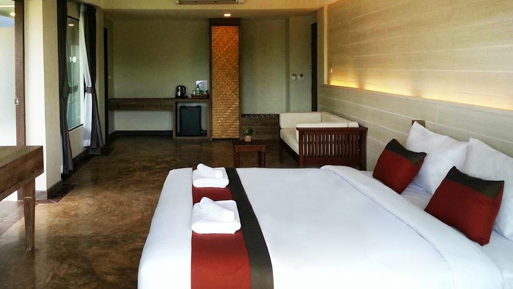 B2 Mae Hong Son Premier Hotel Εξωτερικό φωτογραφία