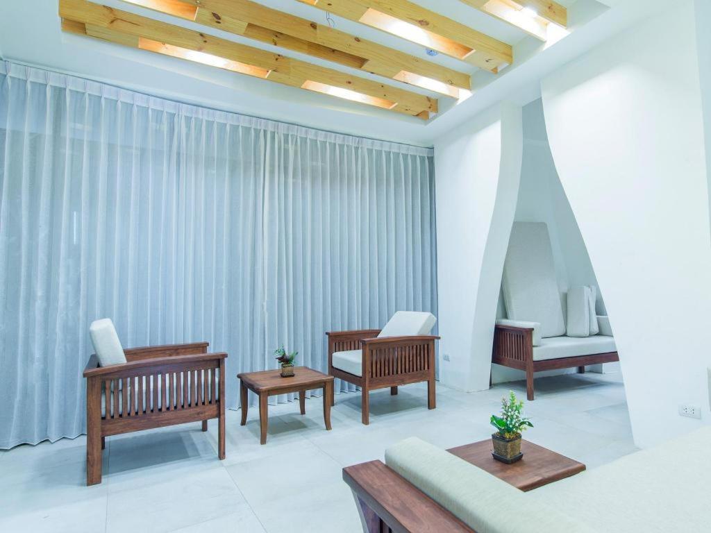 B2 Mae Hong Son Premier Hotel Εξωτερικό φωτογραφία